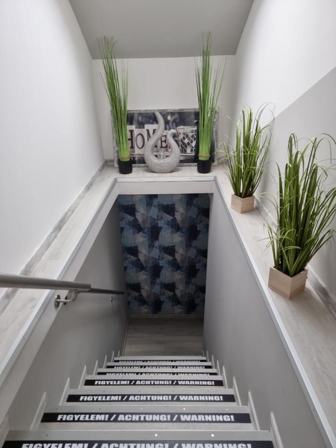 Sleeping Sailor Boutique Hotel Siofok Bagian luar foto